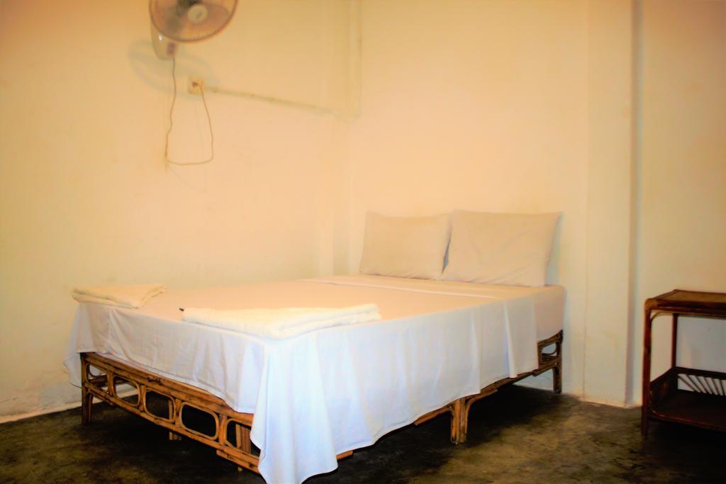 Garden Guest House بنوم بنه المظهر الخارجي الصورة