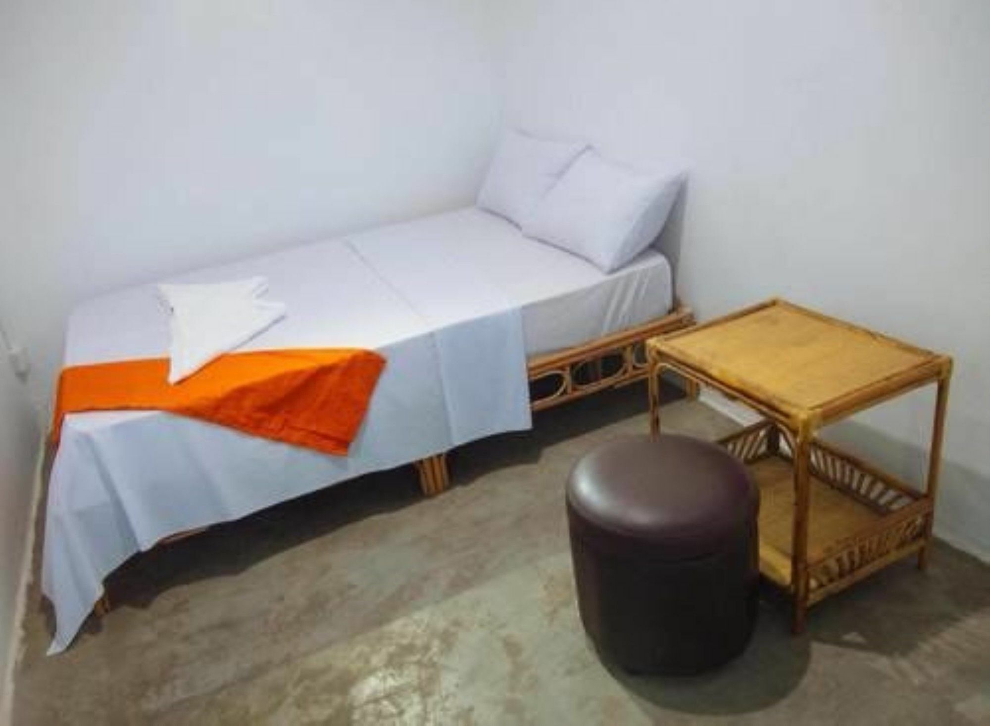 Garden Guest House بنوم بنه المظهر الخارجي الصورة