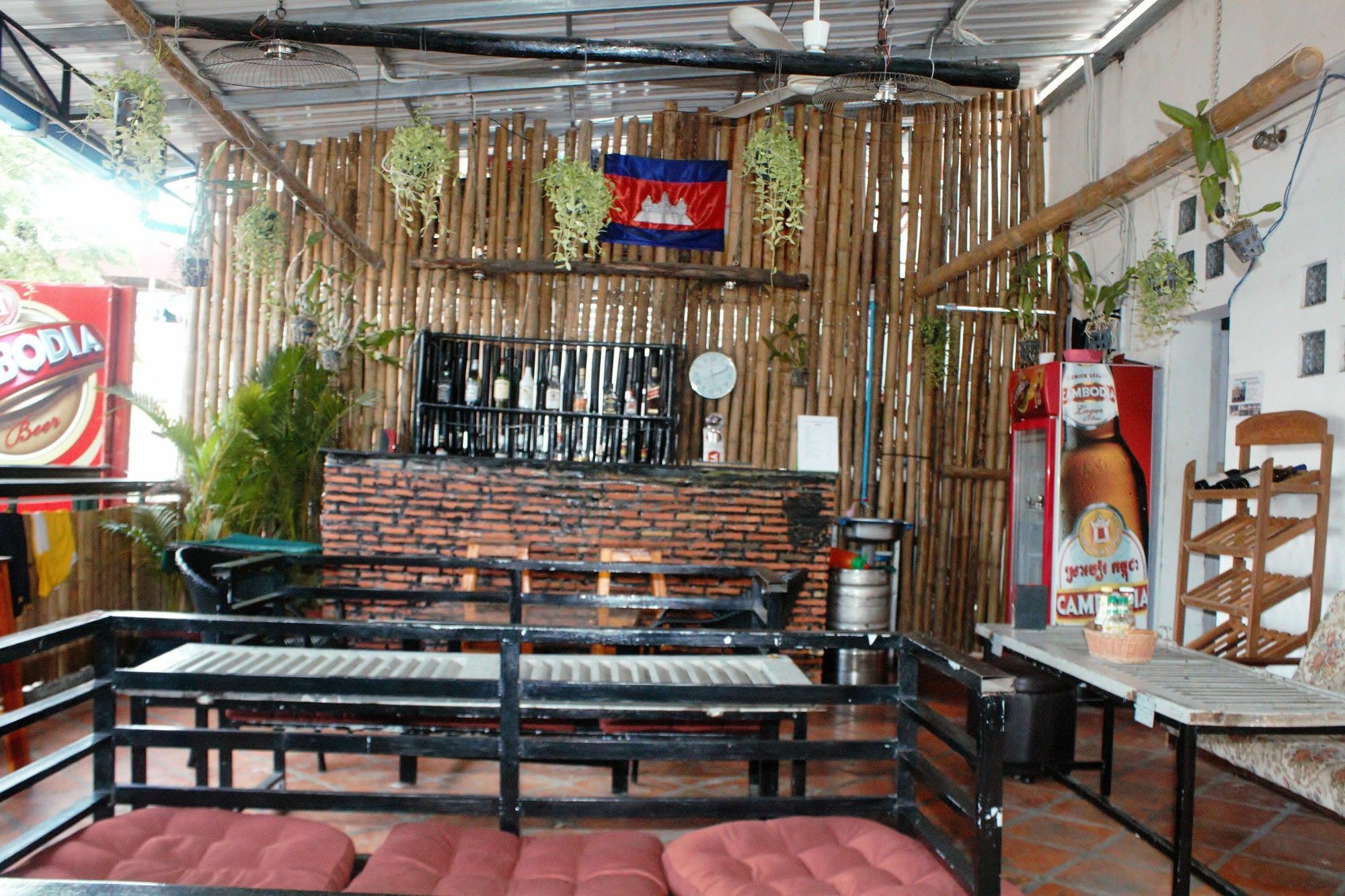 Garden Guest House بنوم بنه المظهر الخارجي الصورة