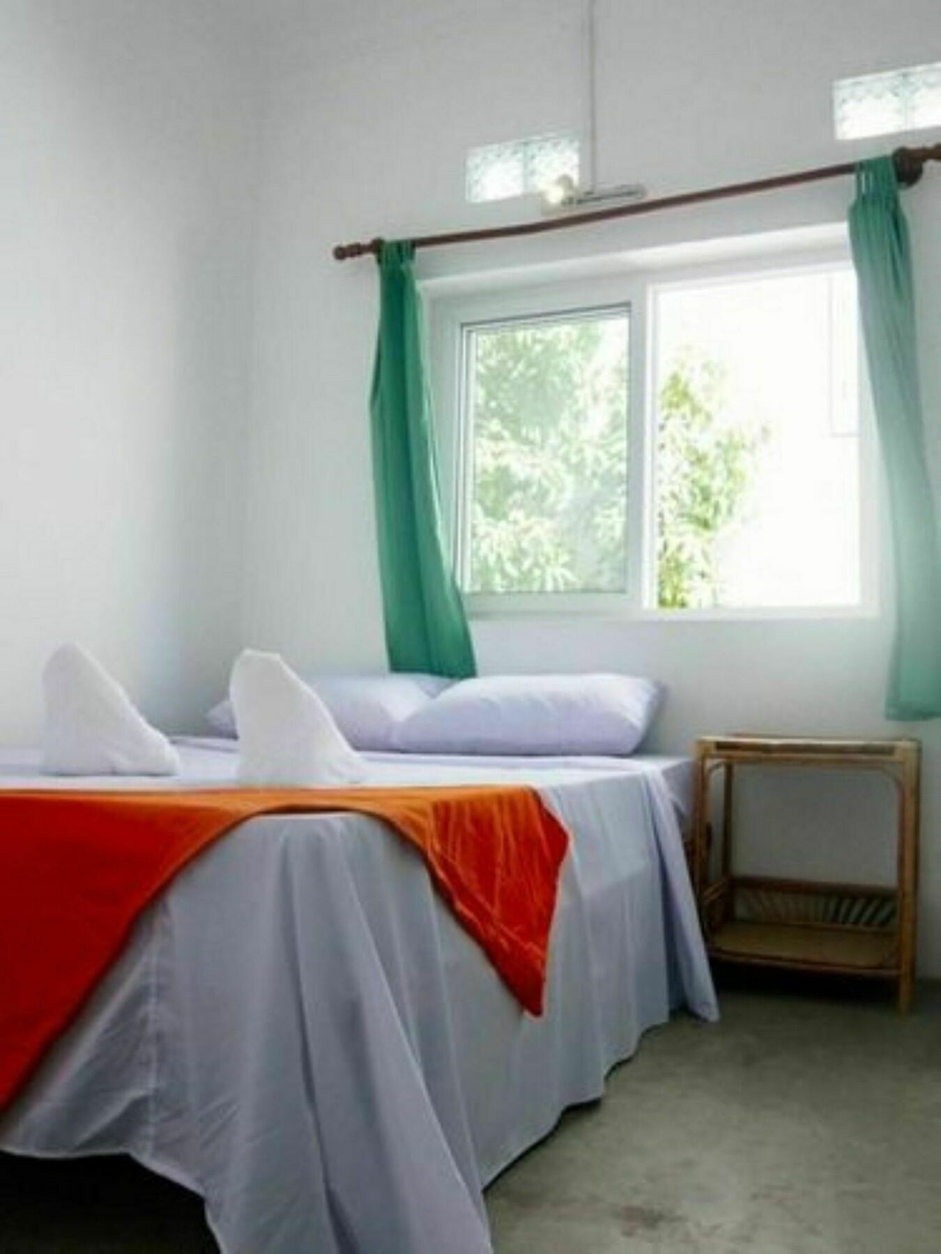 Garden Guest House بنوم بنه المظهر الخارجي الصورة
